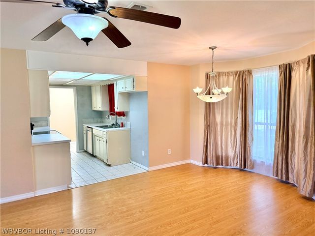 900 Gregory Avenue, Pocola, OK 74902