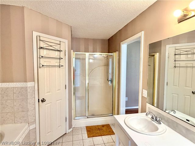 900 Gregory Avenue, Pocola, OK 74902