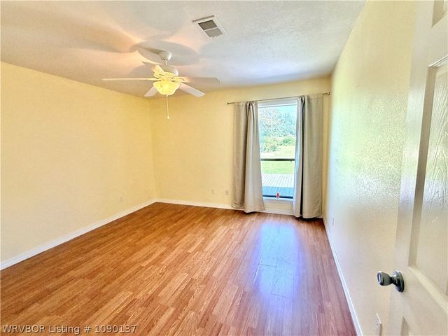 900 Gregory Avenue, Pocola, OK 74902