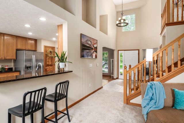 6641 Wisteria Circle, Dublin, OH 43016