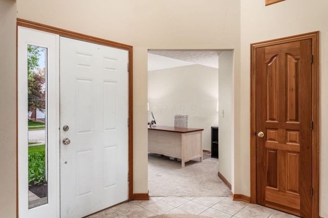 6641 Wisteria Circle, Dublin, OH 43016