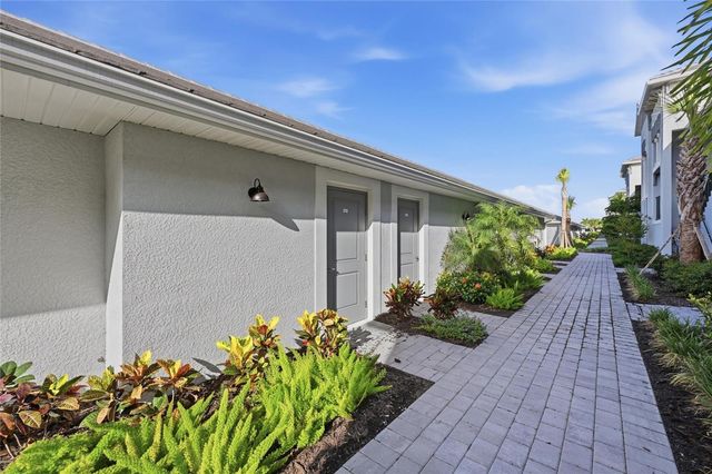 17505 OPAL SAND COURT 207, Venice, FL 34293