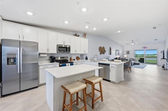 17505 OPAL SAND COURT 207, Venice, FL 34293
