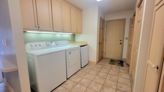 1374 Field Creek Circle, Victoria, MN 55386
