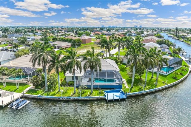 1735 SW 43rd TER, Cape Coral, FL 33914