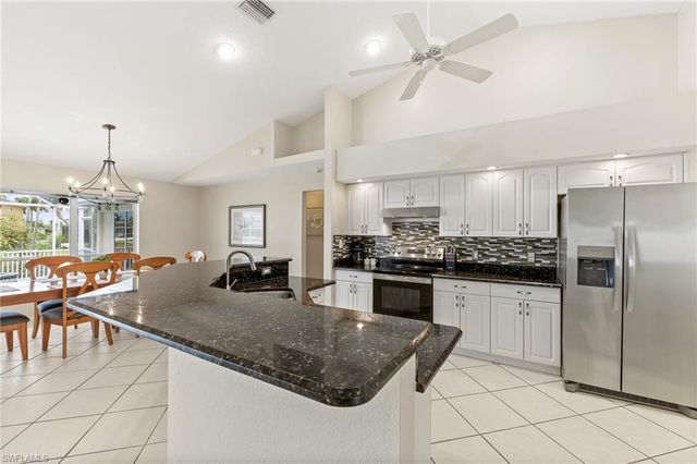 1735 SW 43rd TER, Cape Coral, FL 33914