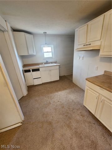 513 Rothrock Avenue, Akron, OH 44314