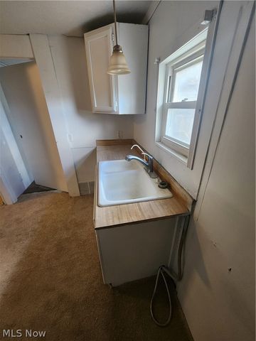 513 Rothrock Avenue, Akron, OH 44314