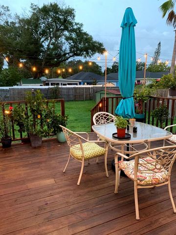 605 45TH AVENUE N, St Petersburg, FL 33703