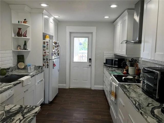 605 45TH AVENUE N, St Petersburg, FL 33703