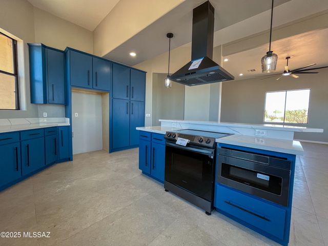 1221 Circulo Yerba Buena, Rio Rico, AZ 85648