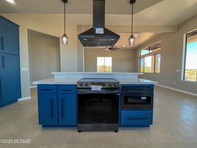 1221 Circulo Yerba Buena, Rio Rico, AZ 85648