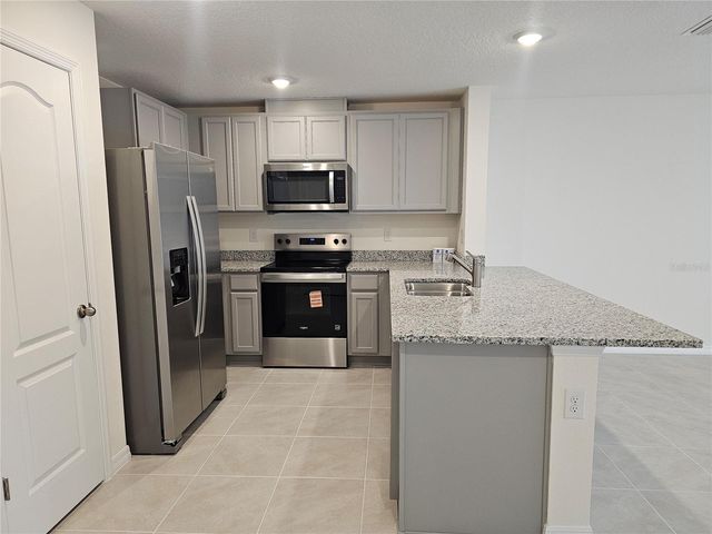 2943 BRIE HAMMOCK BEND, St Cloud, FL 34773