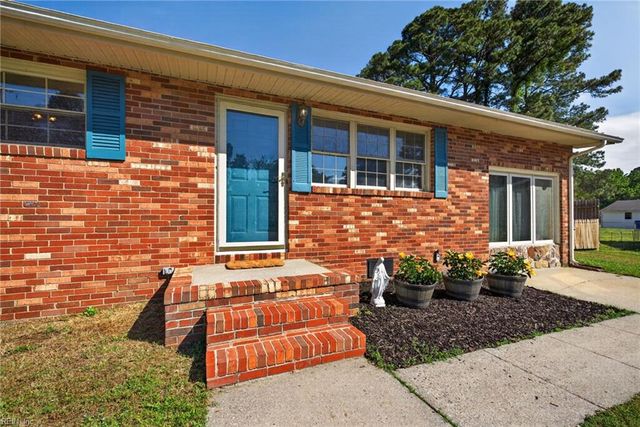 1436 Aspen CT, Suffolk, VA 23434