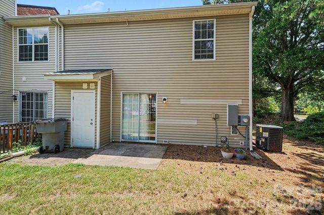 8260 Golf Ridge Drive, Charlotte, NC 28277