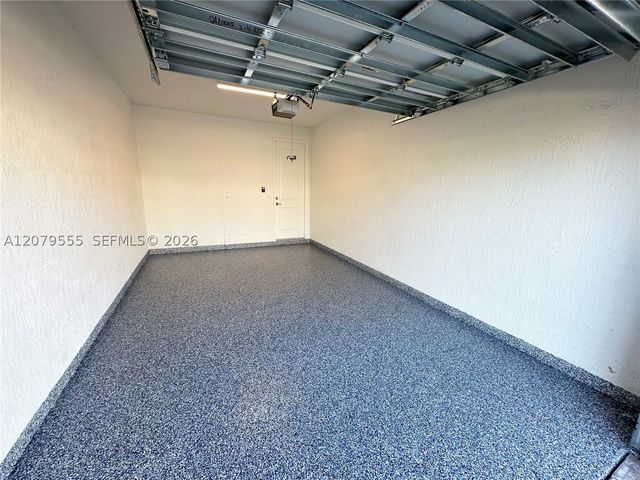 12273 SW 44th St, Davie, FL 33330