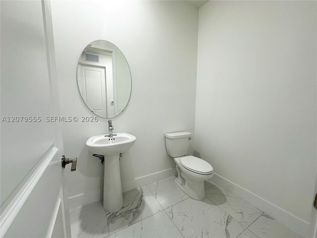 12273 SW 44th St, Davie, FL 33330