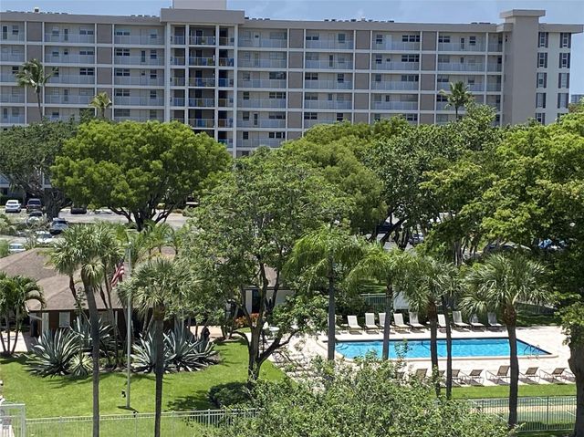 2601 S Course Drive 406, Pompano Beach, FL 33069