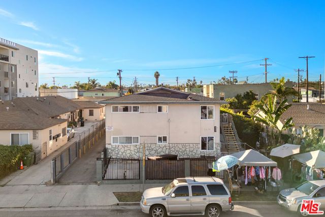 6509 Brynhurst Avenue, Los Angeles, CA 90043