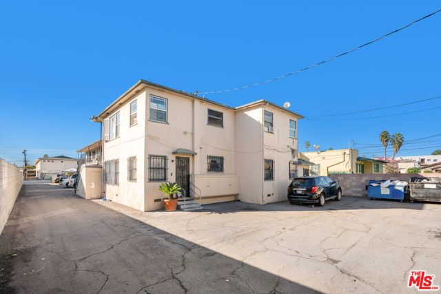 6509 Brynhurst Avenue, Los Angeles, CA 90043