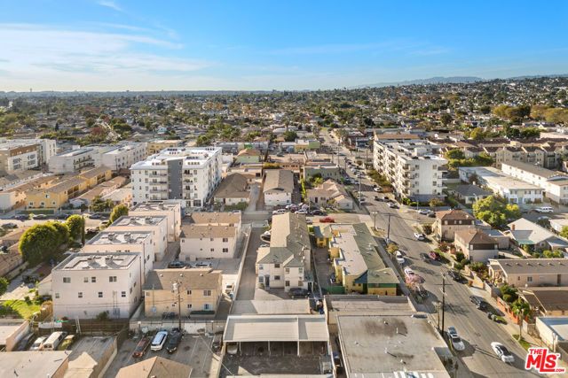 6509 Brynhurst Avenue, Los Angeles, CA 90043