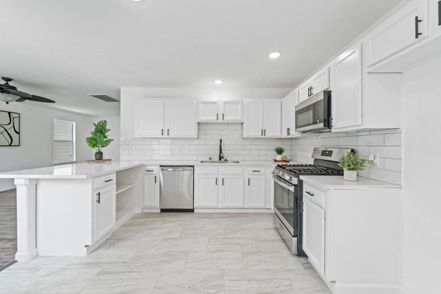 6310 Mountain Pines Lane, Katy, TX 77449