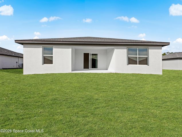 598 Forrest Hills Street SW, Palm Bay, FL 32908