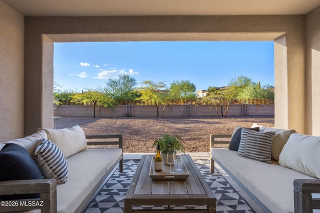 14035 N Speckled Burro Lane, Marana, AZ 85658