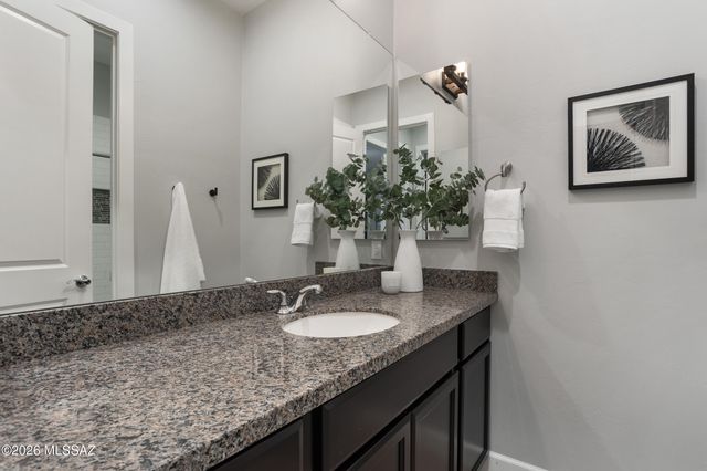 14035 N Speckled Burro Lane, Marana, AZ 85658