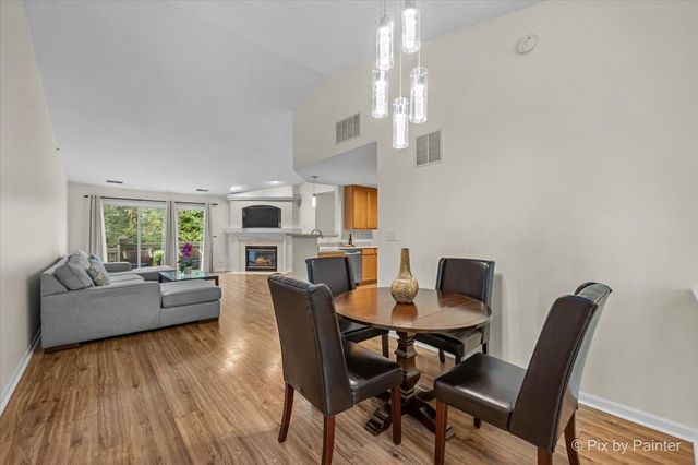 2115 Vanderbilt Drive, Geneva, IL 60134