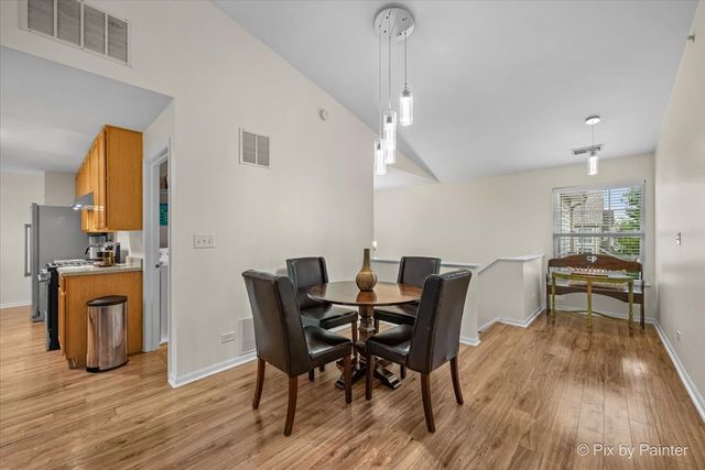 2115 Vanderbilt Drive, Geneva, IL 60134