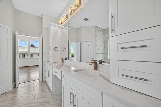 1214 E 29th Street, Houston, TX 77009
