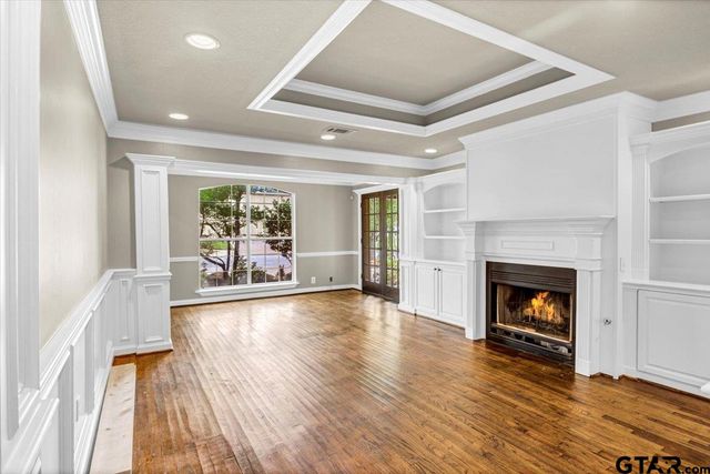 1017 E Olive St., Tyler, TX 75702