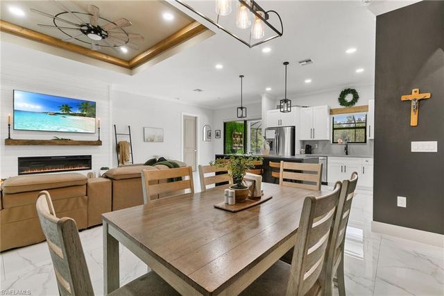 4473 Golden Gate BLVD E, Naples, FL 34120