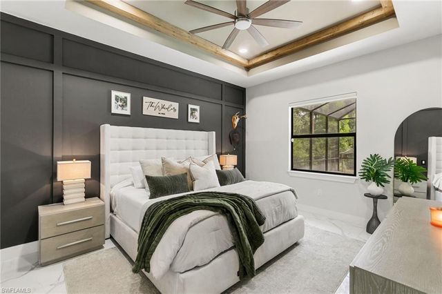 4473 Golden Gate BLVD E, Naples, FL 34120