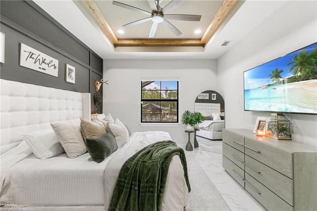 4473 Golden Gate BLVD E, Naples, FL 34120