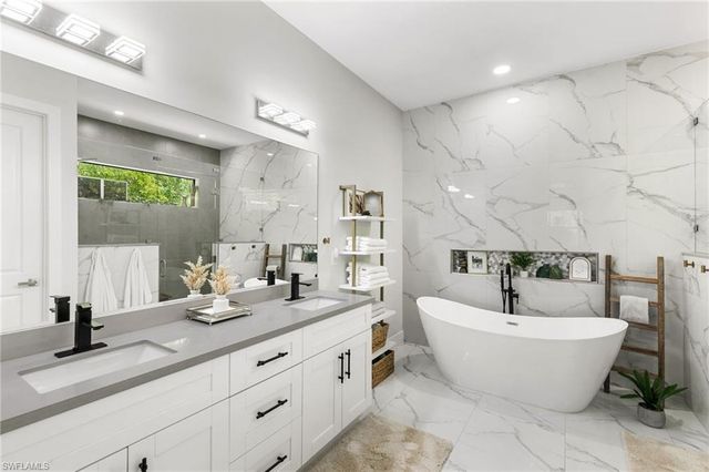 4473 Golden Gate BLVD E, Naples, FL 34120