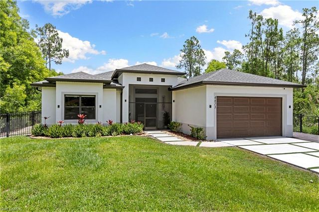 4473 Golden Gate BLVD E, Naples, FL 34120