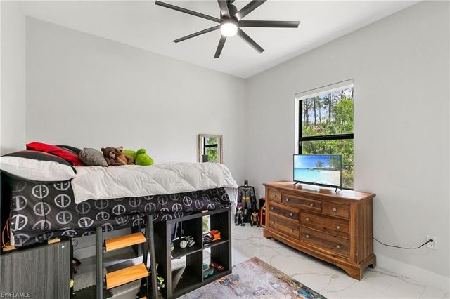 4473 Golden Gate BLVD E, Naples, FL 34120