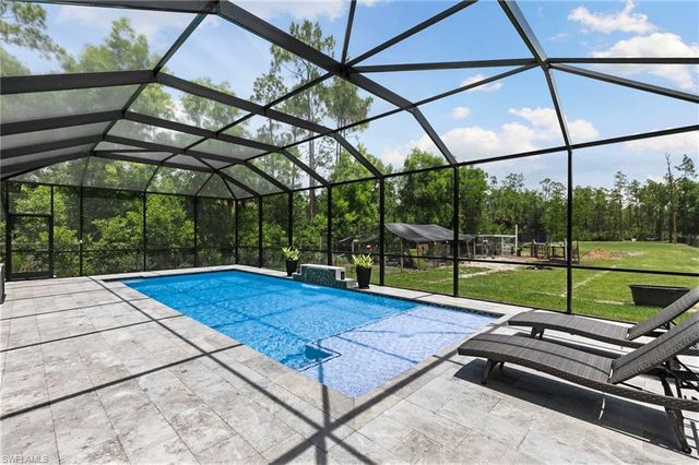 4473 Golden Gate BLVD E, Naples, FL 34120