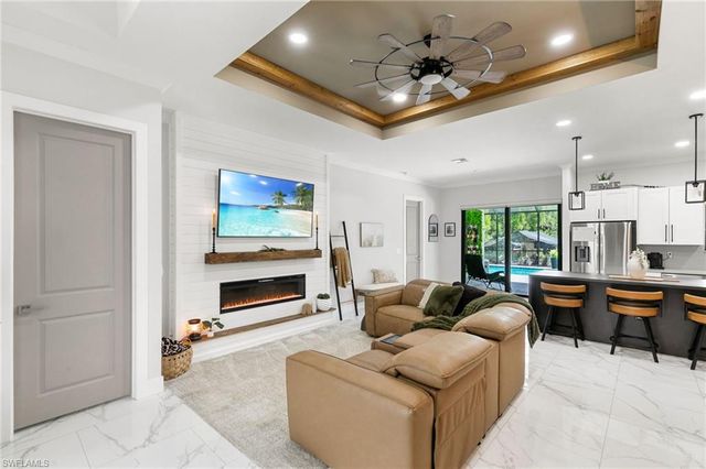 4473 Golden Gate BLVD E, Naples, FL 34120