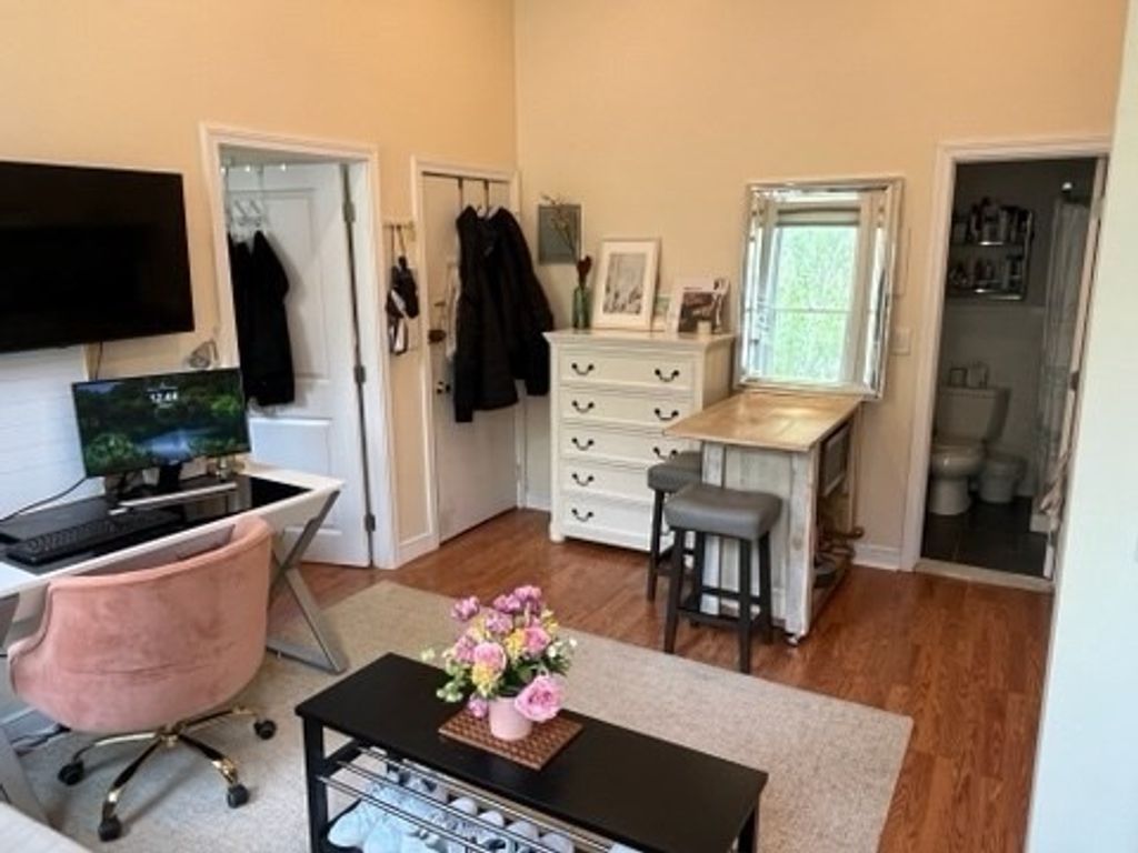 107 Chandler 2, Boston, MA 02116
