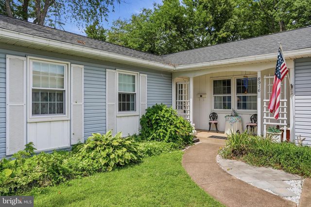 8916 PORTNER AVE, Manassas, VA 20110