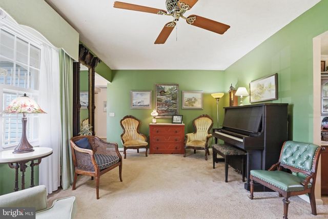 8916 PORTNER AVE, Manassas, VA 20110