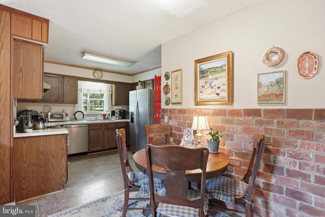8916 PORTNER AVE, Manassas, VA 20110
