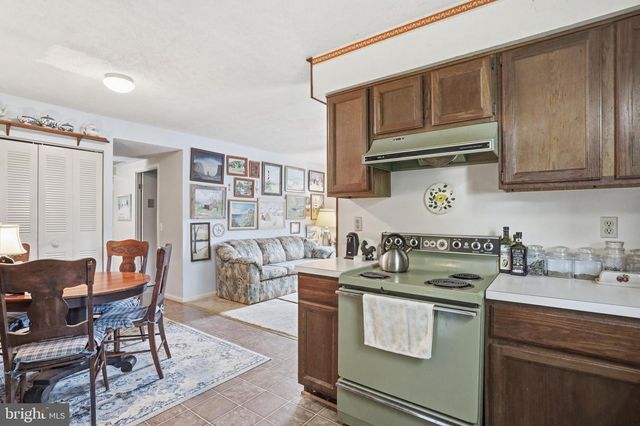 8916 PORTNER AVE, Manassas, VA 20110
