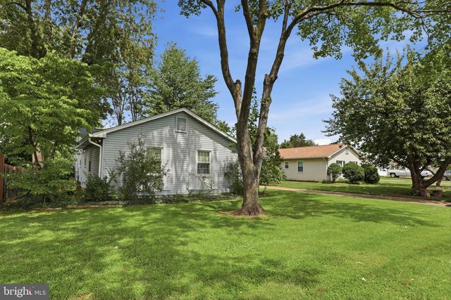 8916 PORTNER AVE, Manassas, VA 20110