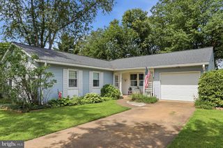 8916 PORTNER AVE, Manassas, VA 20110