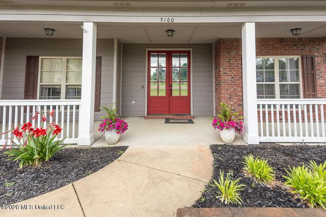 7100 Love Station Loop, Hernando, MS 38632