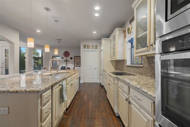 4105 Chief Drive, Carrollton, TX 75007